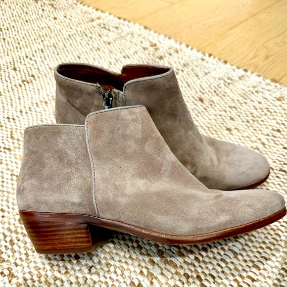 Sam Edelman Petty Suede Ankle Bootie - Picture 2 of 4